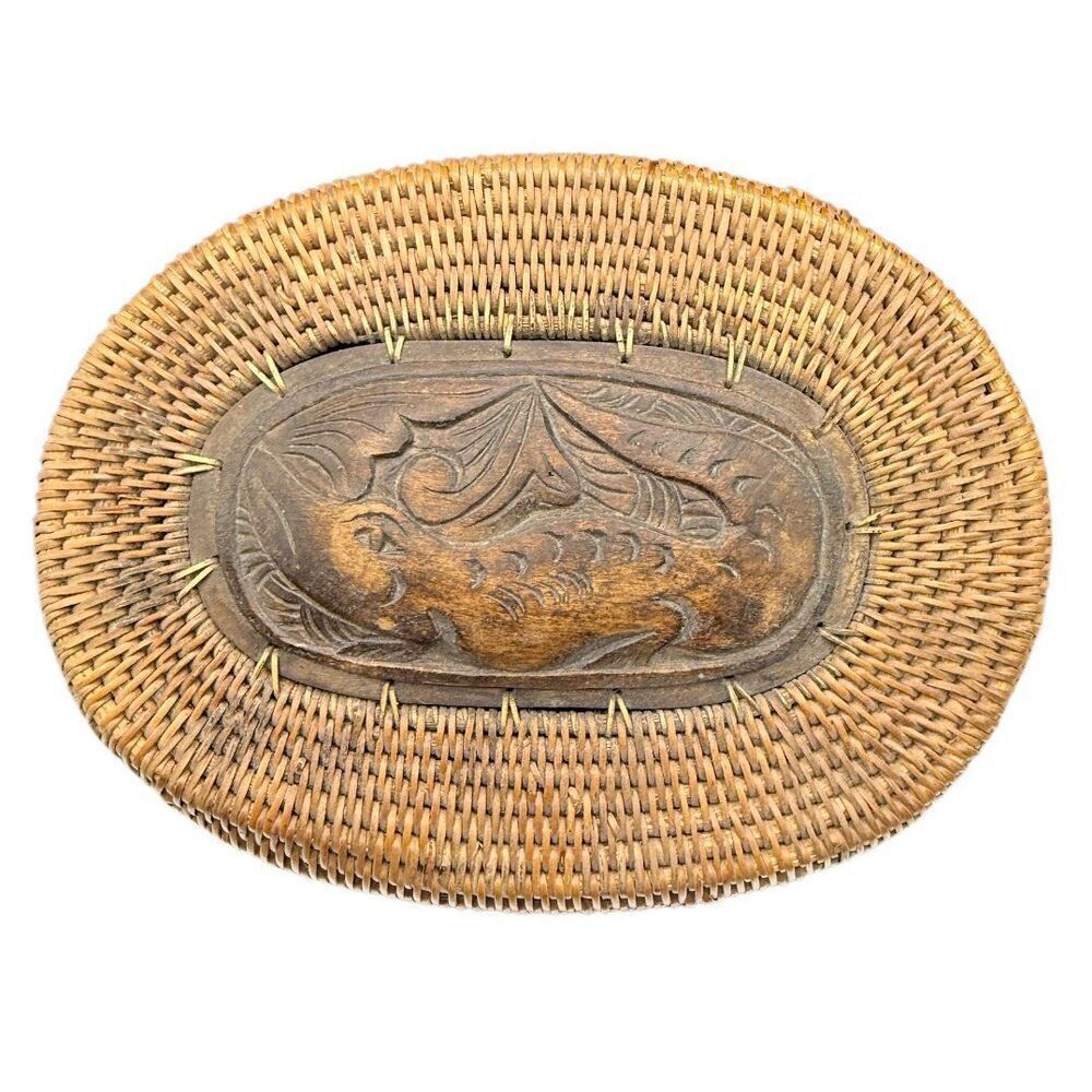 Vintage Carved Alligator Top Woven Rattan Basket 6.5”W X 3”H Substantial Weave V